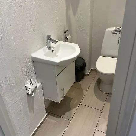 Mini 14 - Close To Lego House And Town Center 홈스테이